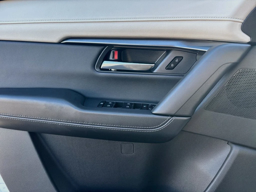 New 2026 Rhodium White Metallic Mazda 2.5 S Preferred AWD image 18