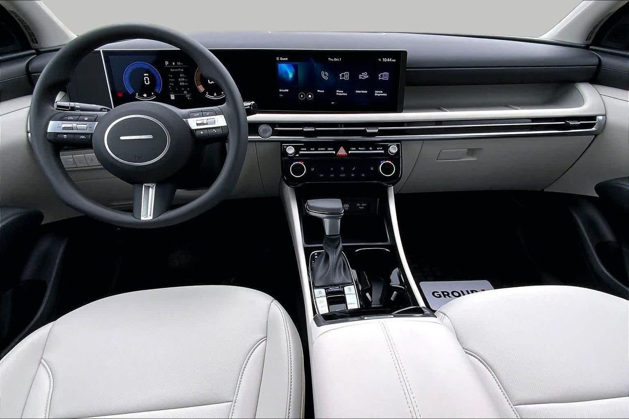 New 2026 Ecotronic Gray Hyundai SEL Plus AWD image 5