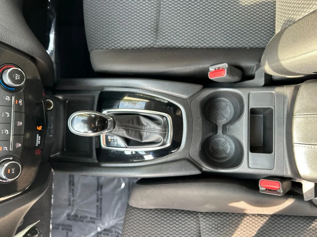 Used 2021 Blue Nissan S image 16