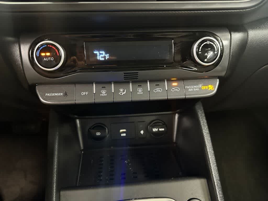 Used 2023 Cyber Silver Hyundai Limited image 21