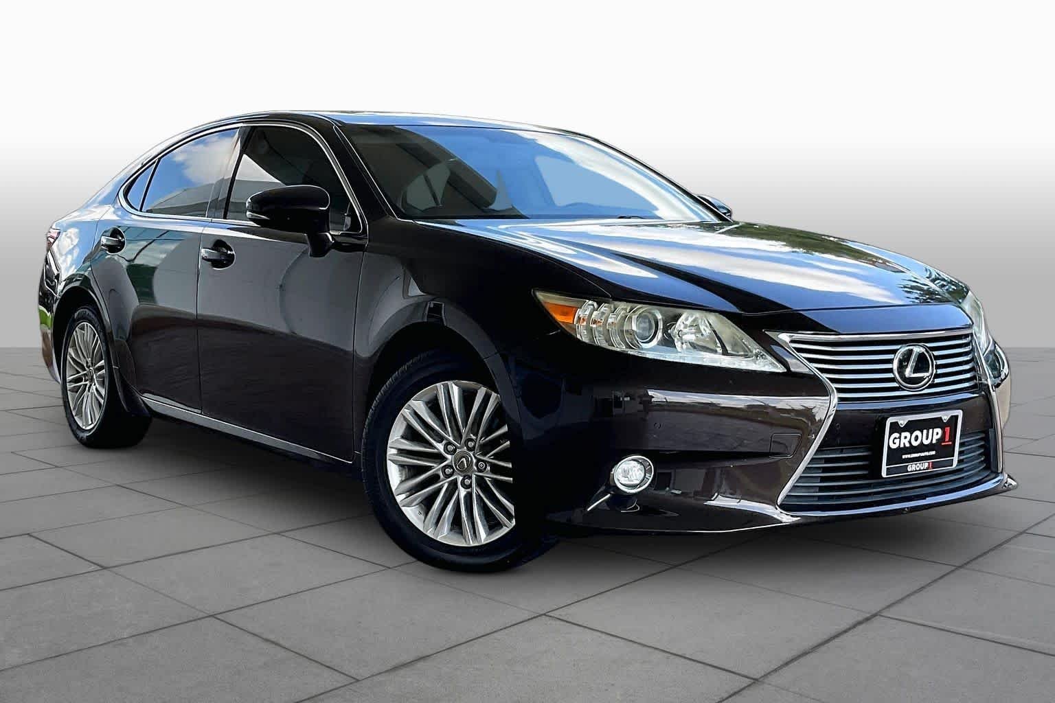 Pre-Owned 2014 Lexus ES 350