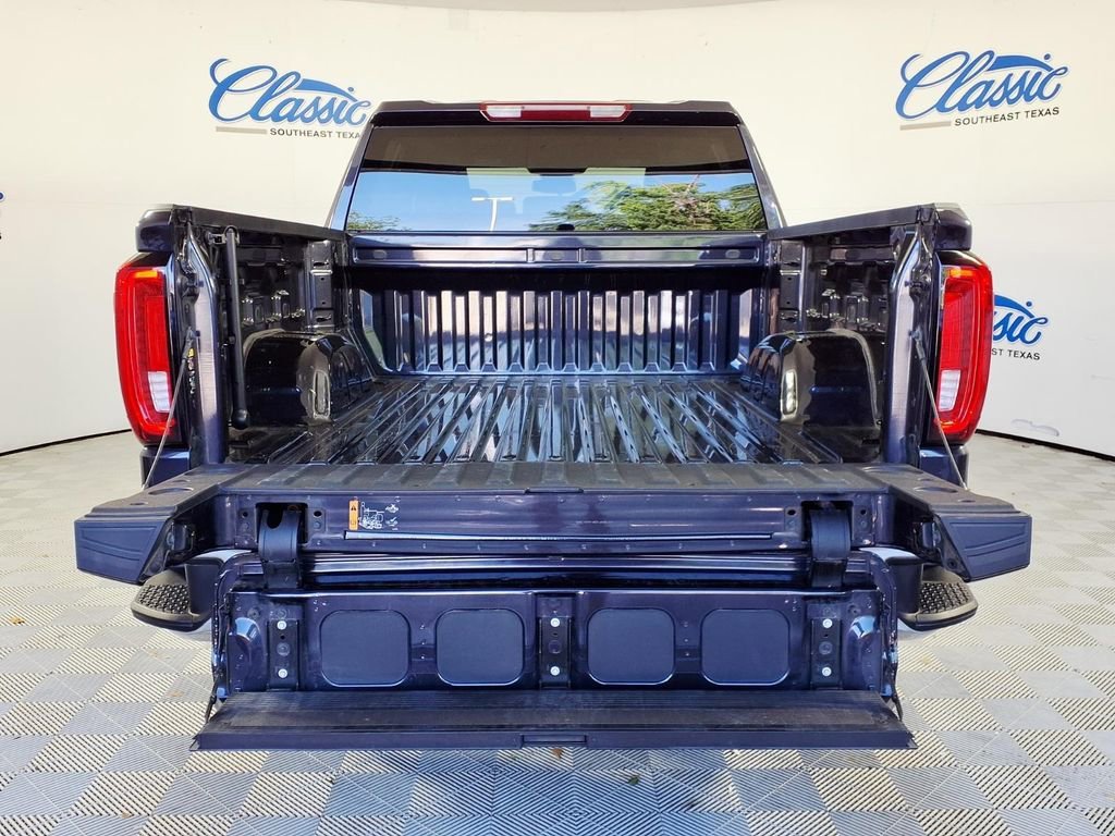 Used 2025 Titanium Rush Metallic GMC SLT image 5