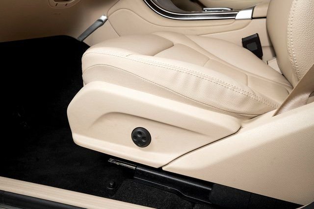 2022 Mercedes-Benz GLC GLC300 - Photo 20