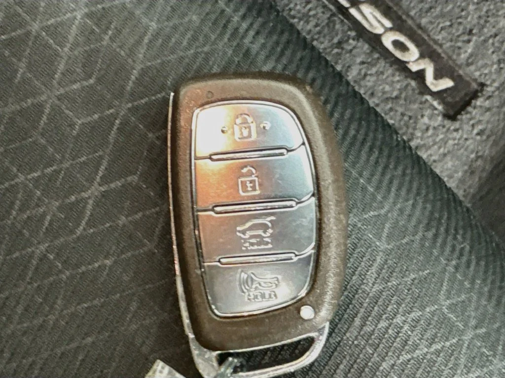 Used 2016 Coliseum Gray Hyundai Sport image 37