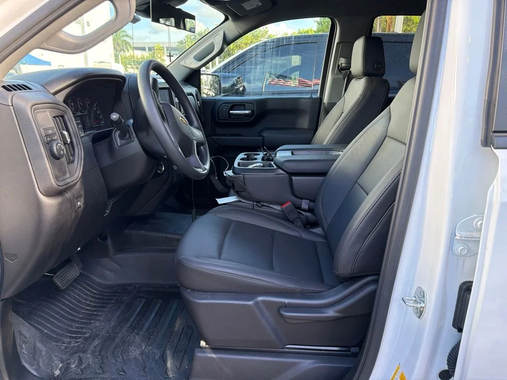 Used 2026 Summit White Chevrolet WT image 9