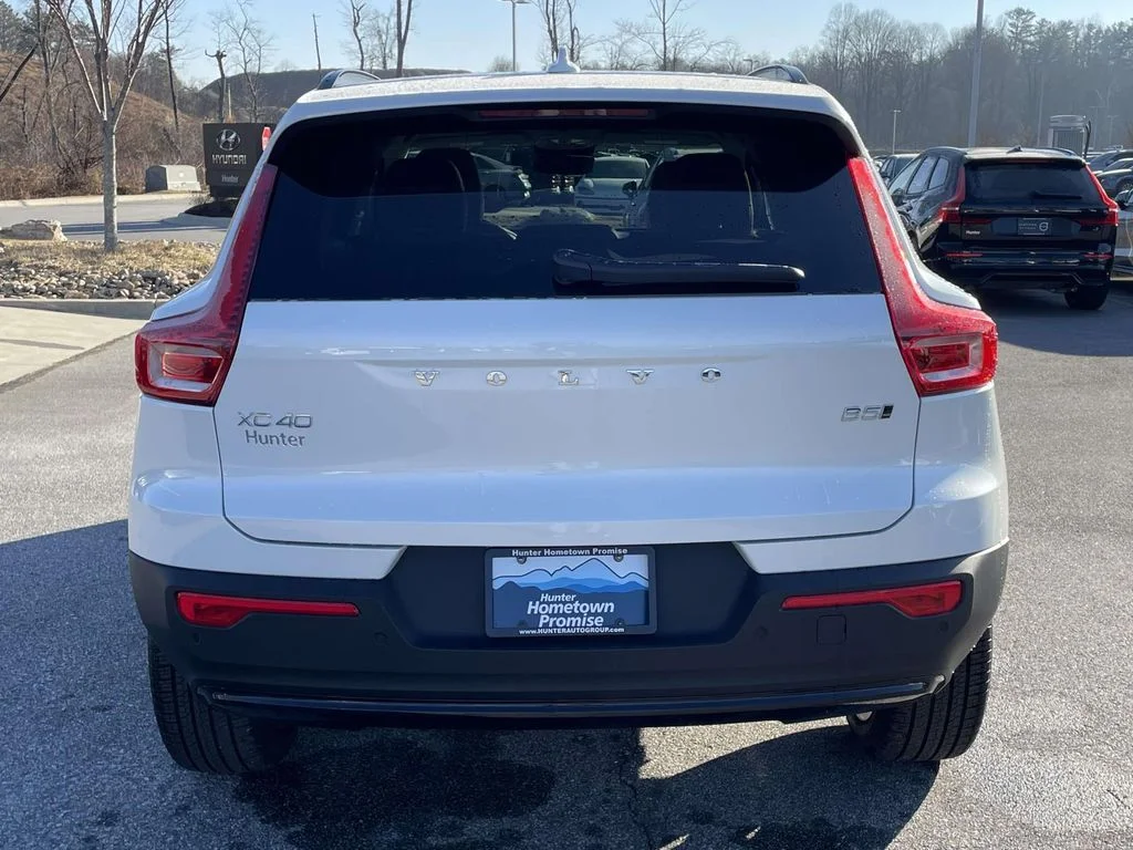 New 2026 Crystal White Volvo Ultra image 27