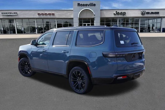 New 2026 Steel Blue Exterior Paint Jeep Summit Obsidian image 5