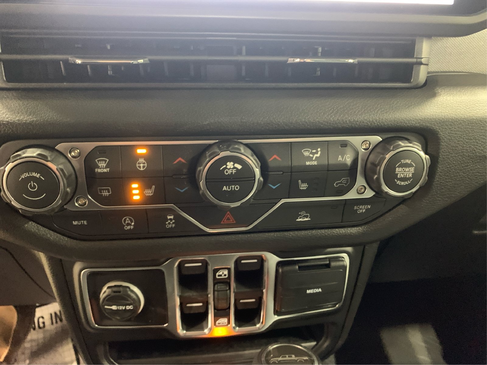 New 2026 Mojito Exterior Paint Jeep Sport S image 25