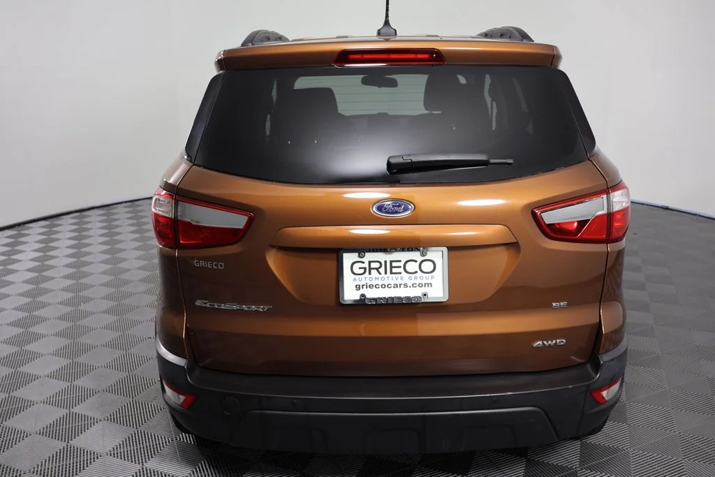 Used 2019 Orange Ford SE image 7