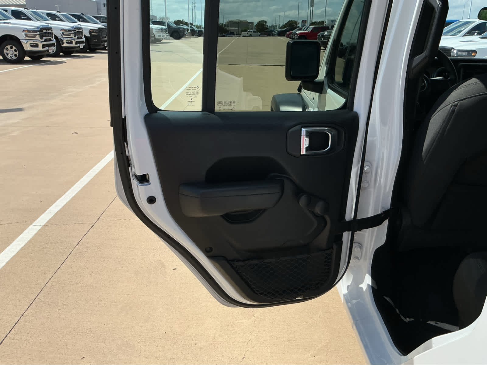 Used 2023 Bright White Clearcoat Jeep Sport image 18