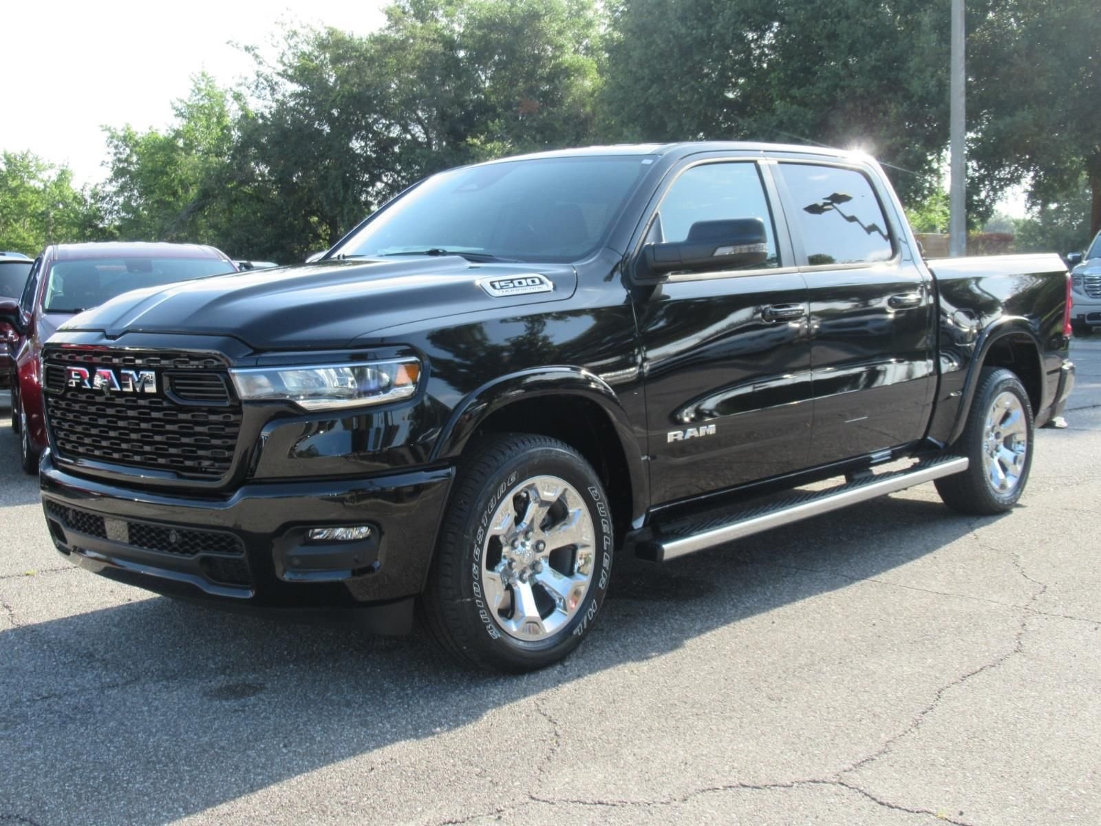 New 2026 Diamond Black Crystal Pearlcoat RAM Big Horn/Lone Star image 3