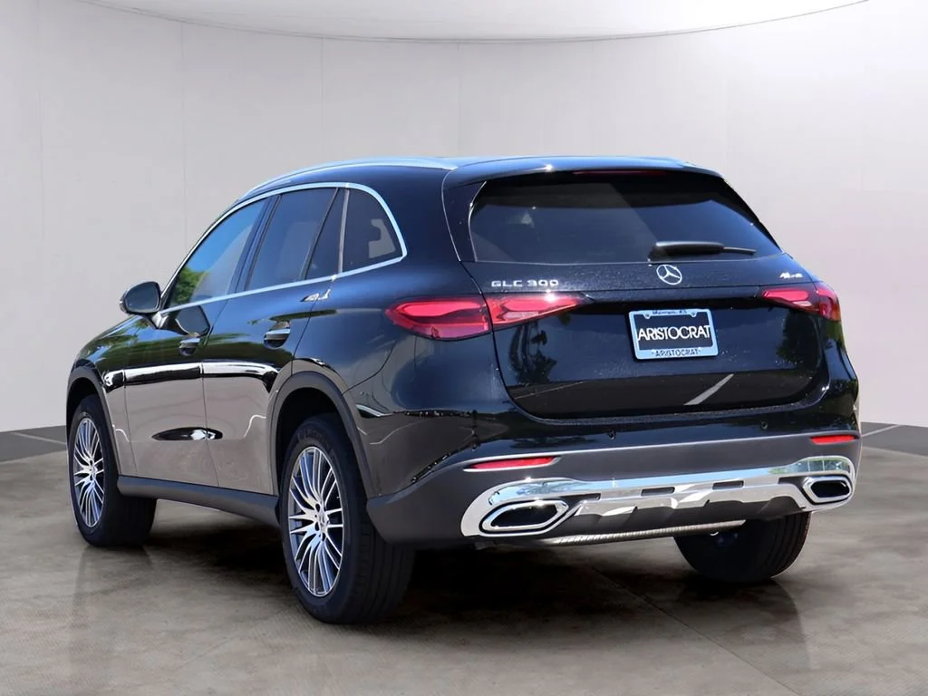 New 2026 Black Mercedes-Benz GLC 300 image 45