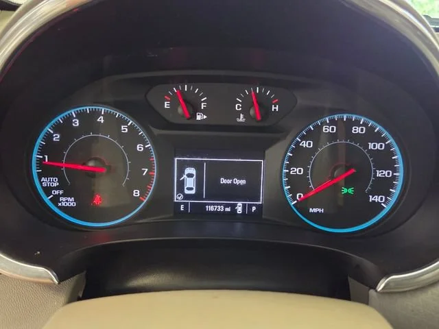 Used 2018 MOSAIC BLACK METALLIC Chevrolet LT image 27