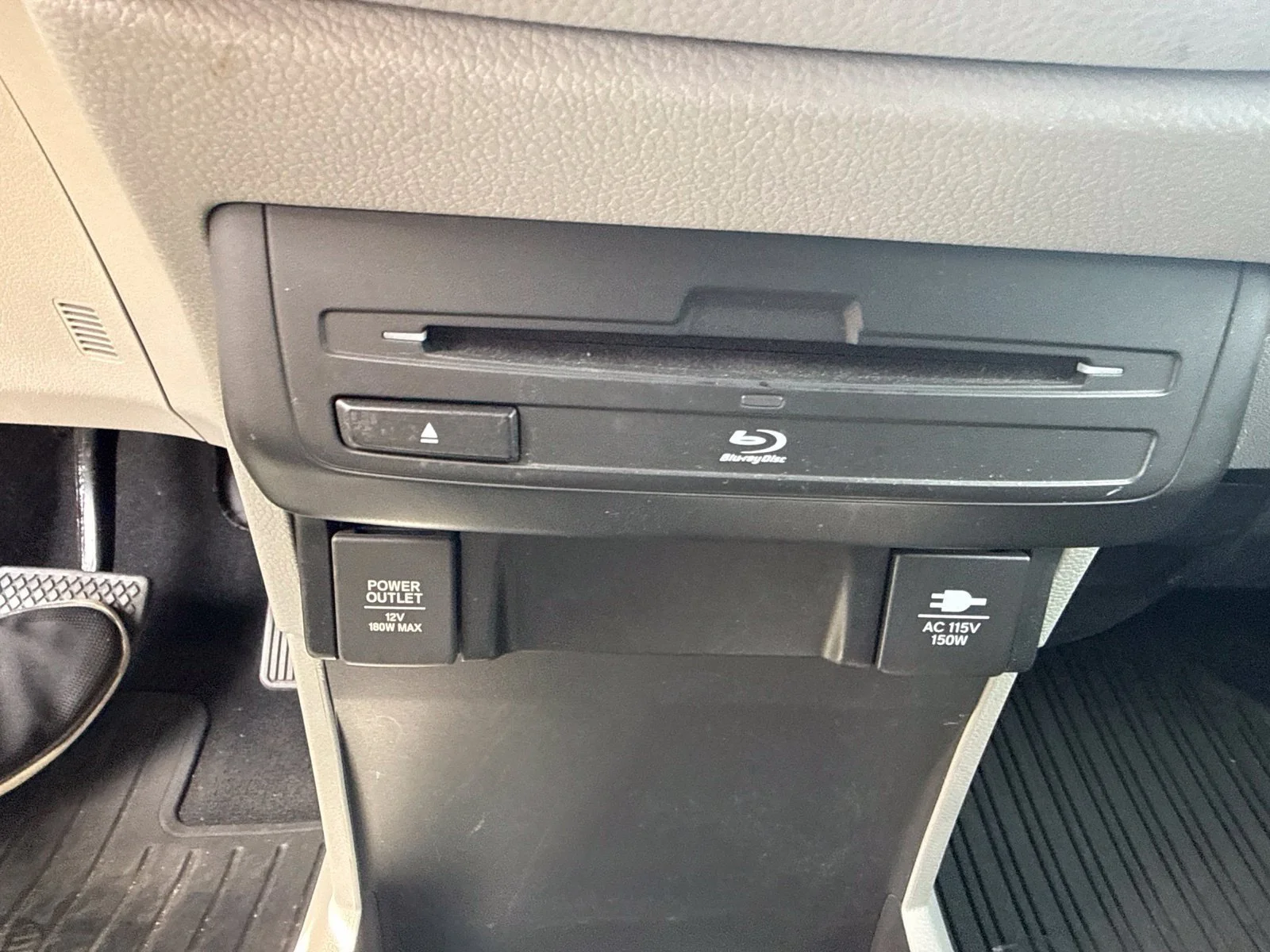 Used 2018 Silver Honda Elite image 23