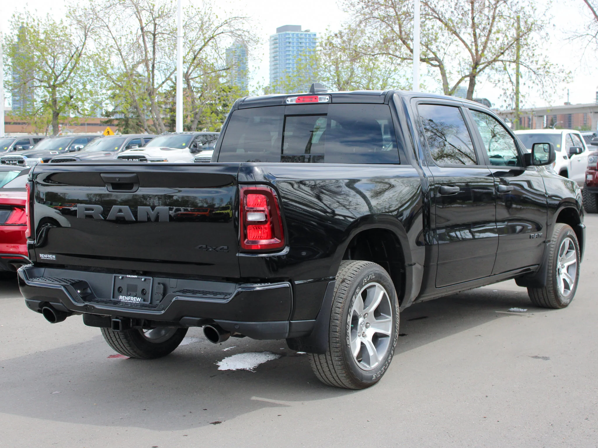 Certified Used 2025 Black RAM Tradesman * No Accidents | Heated Seats | Backup Camera | Twin-Turbo | Protection Group image 13