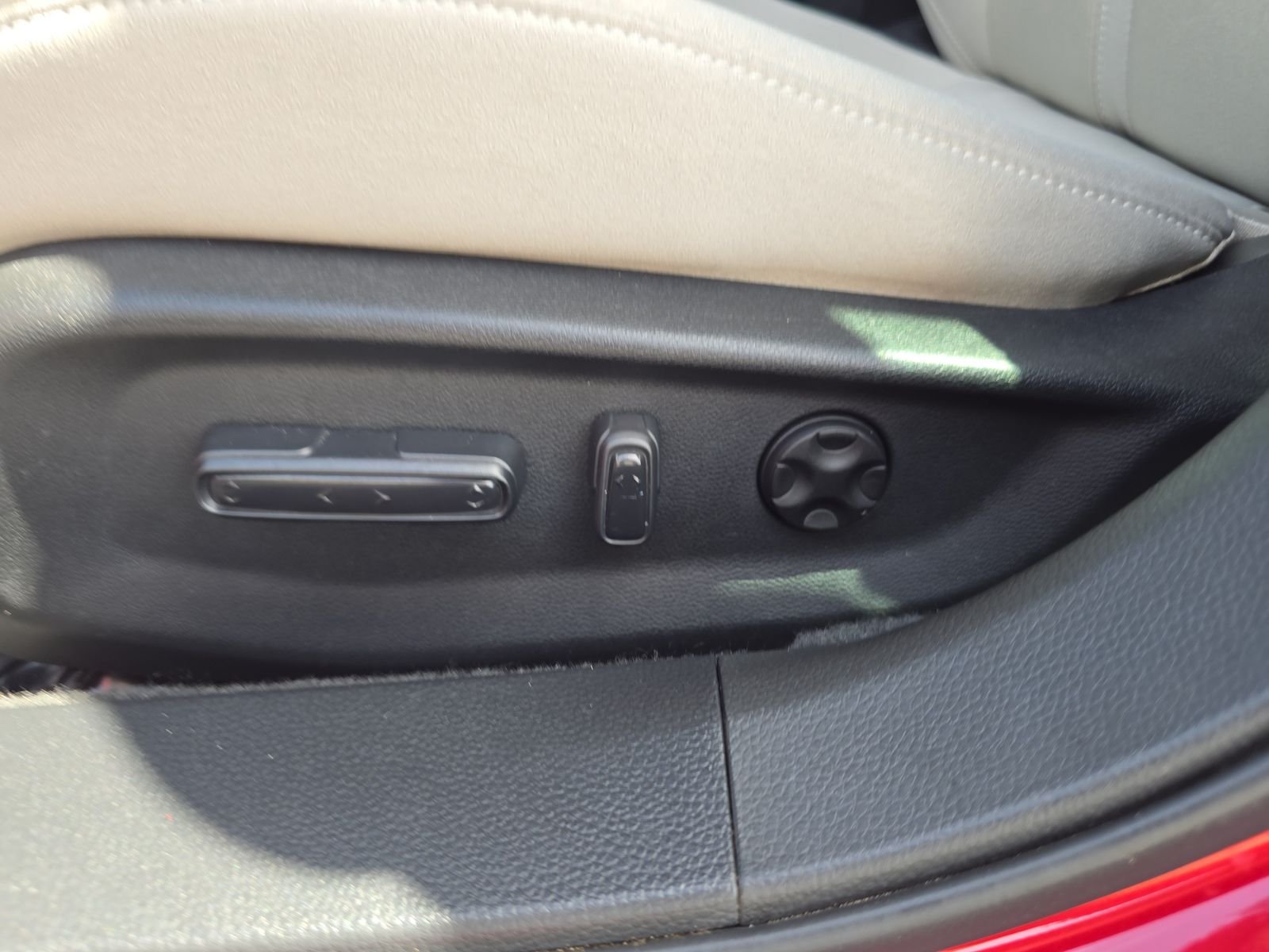 Used 2020 Red Honda EX image 16