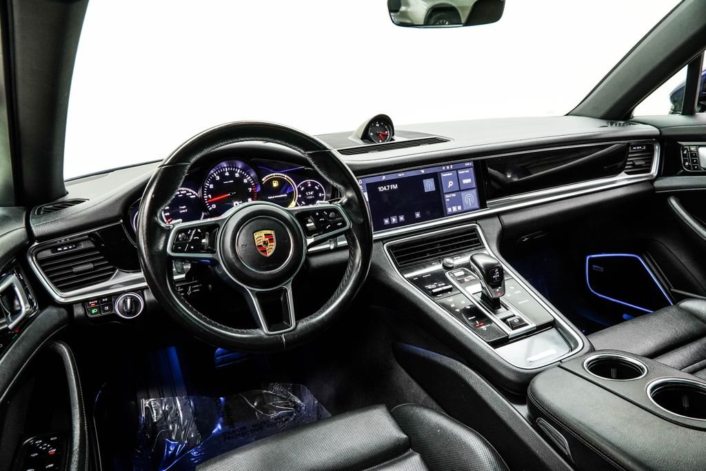 Used 2020 Blue Porsche Base image 5