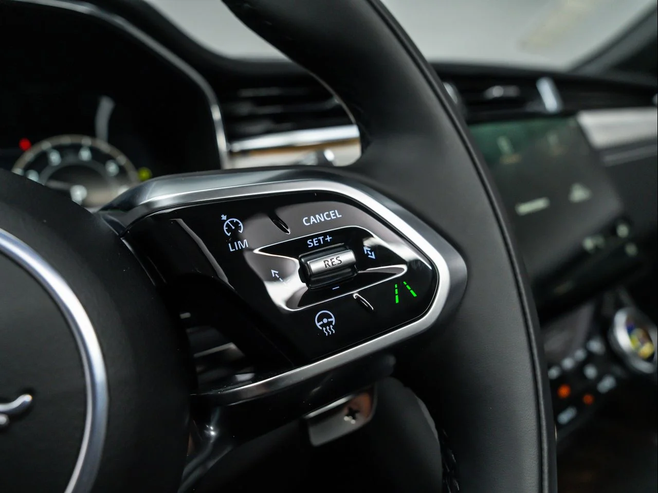 New 2025 Eiger Grey Jaguar R-Dynamic S P400 AWD Automatic image 22