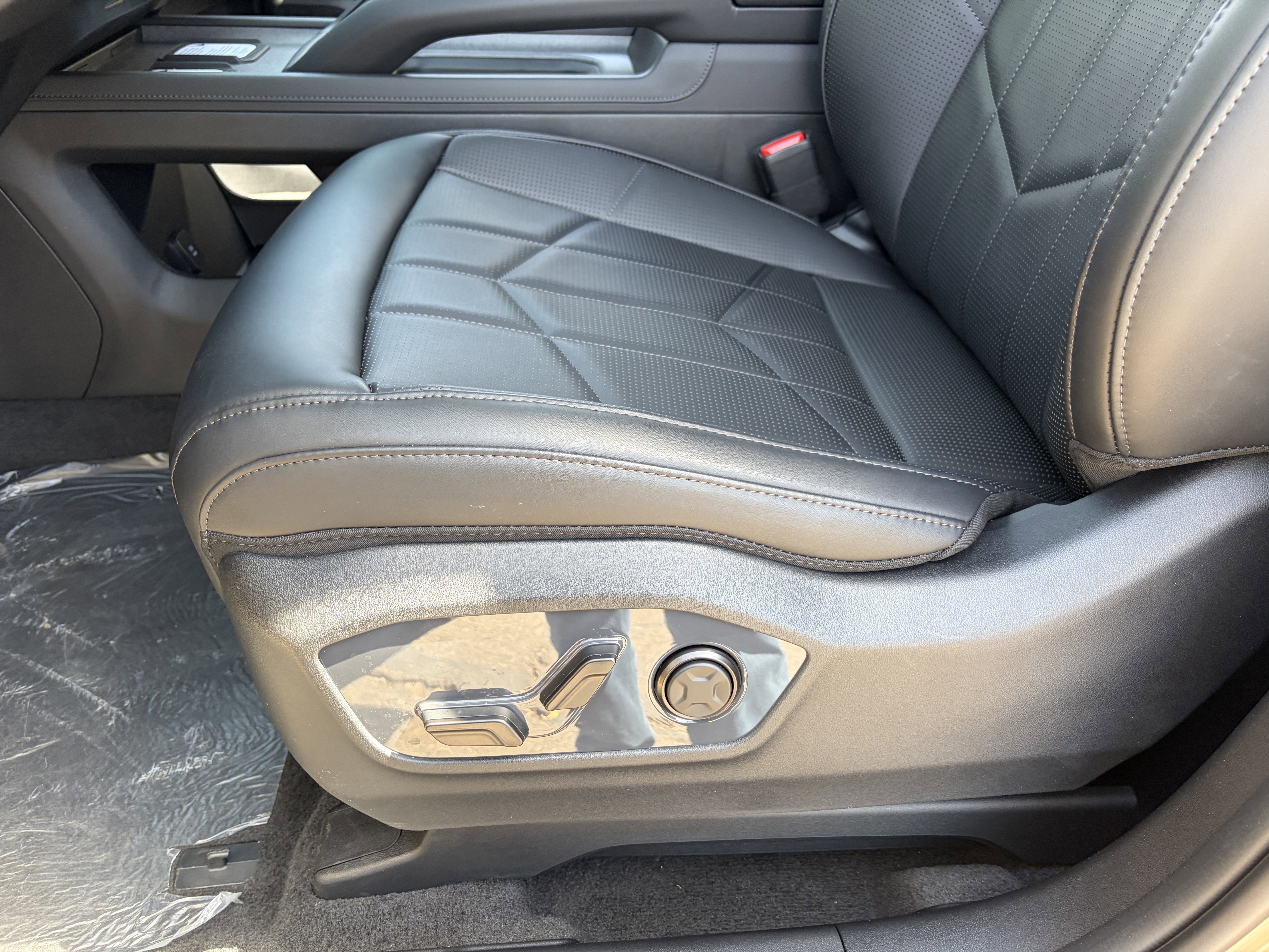 New 2027 Terrain Brown Kia X-Line EX image 19