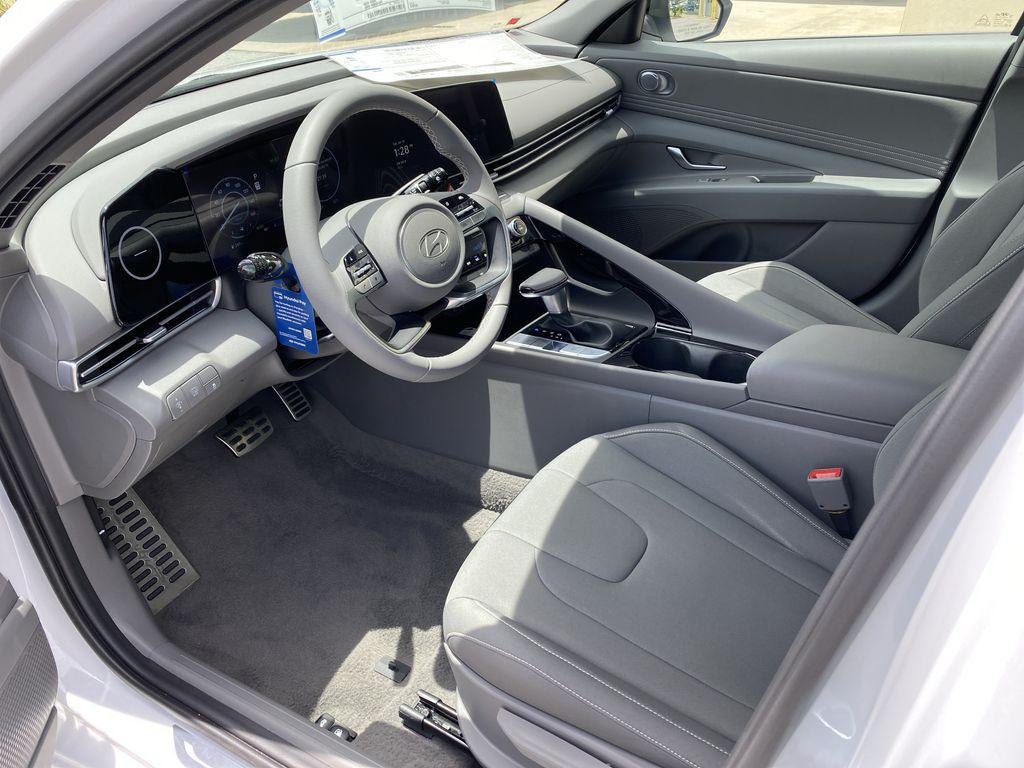 New 2026 Serenity White Pearl Hyundai SEL Sport image 15