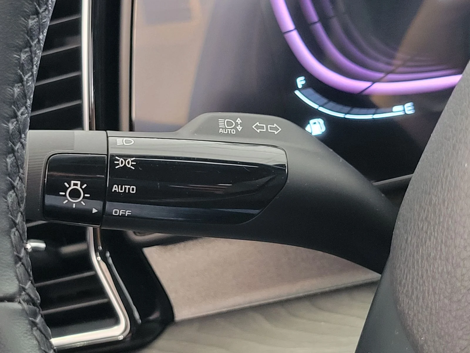 Certified Used 2023 Gray Kia X-Line image 17