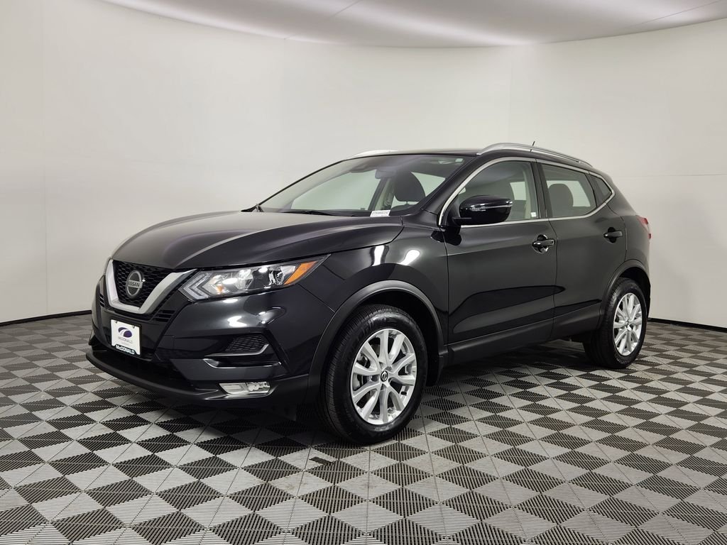 2022 Nissan Rogue Sport SV