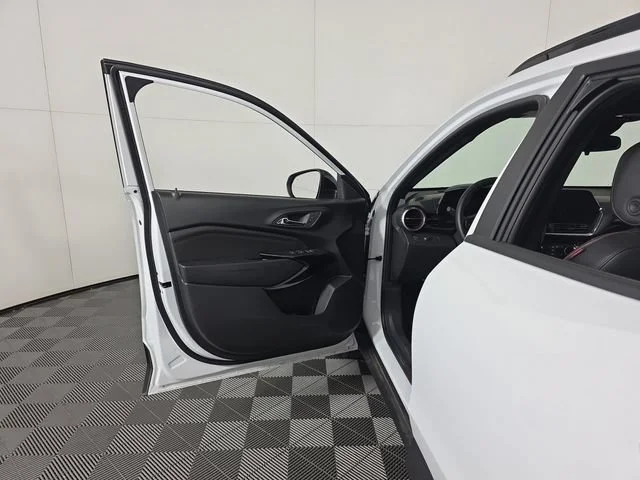 Used 2026 Summit White Chevrolet 2RS image 20
