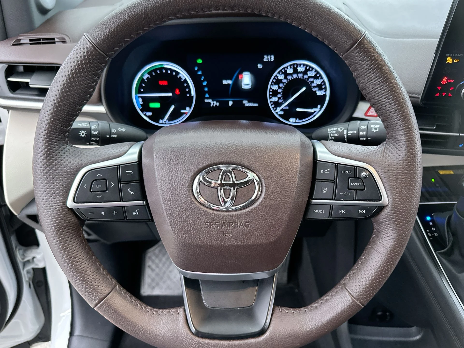 Used 2024 Beige Toyota Platinum image 29