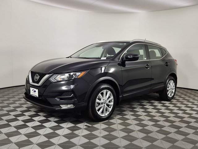 2022 Nissan Rogue Sport SV