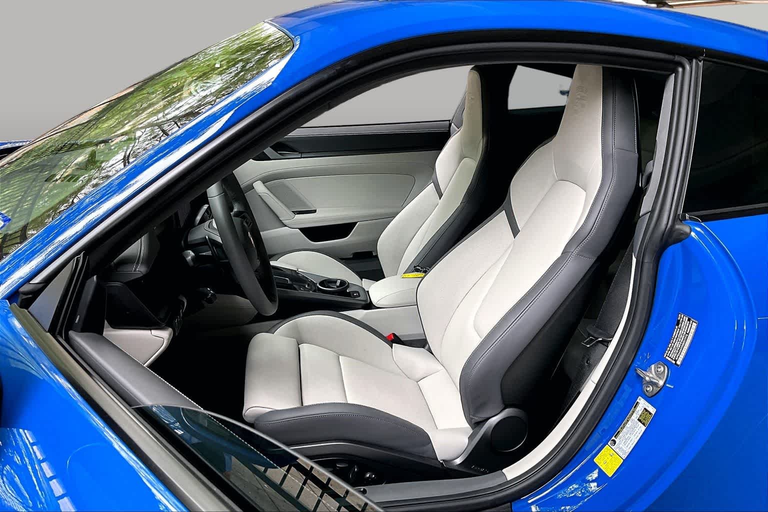 Used 2025 Lugano Blue Porsche Carrera image 7