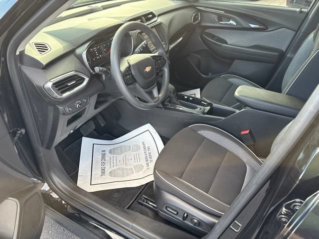 Used 2023 Mosaic Black Metallic Chevrolet LT image 19