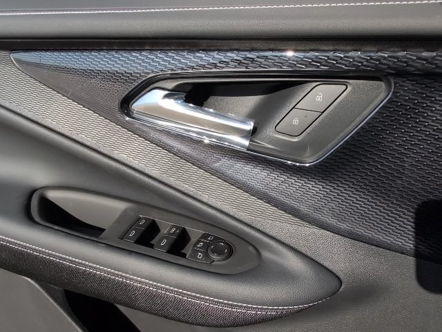 2026 Chevrolet Blazer EV LT - Photo 16