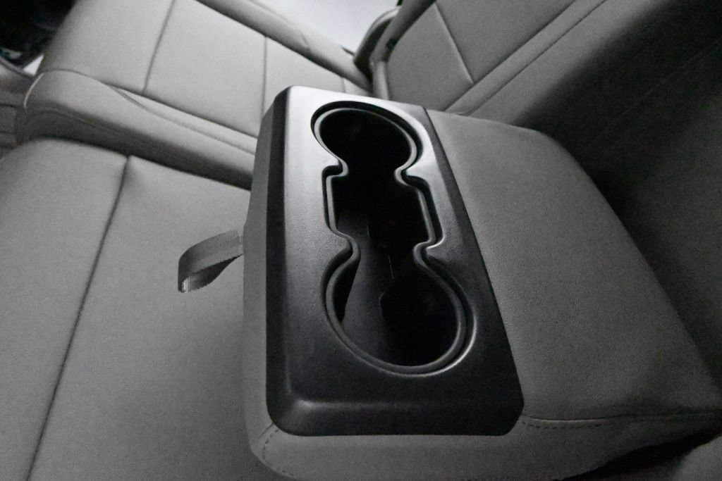 2026 GMC Sierra 1500 SLT - Photo 23