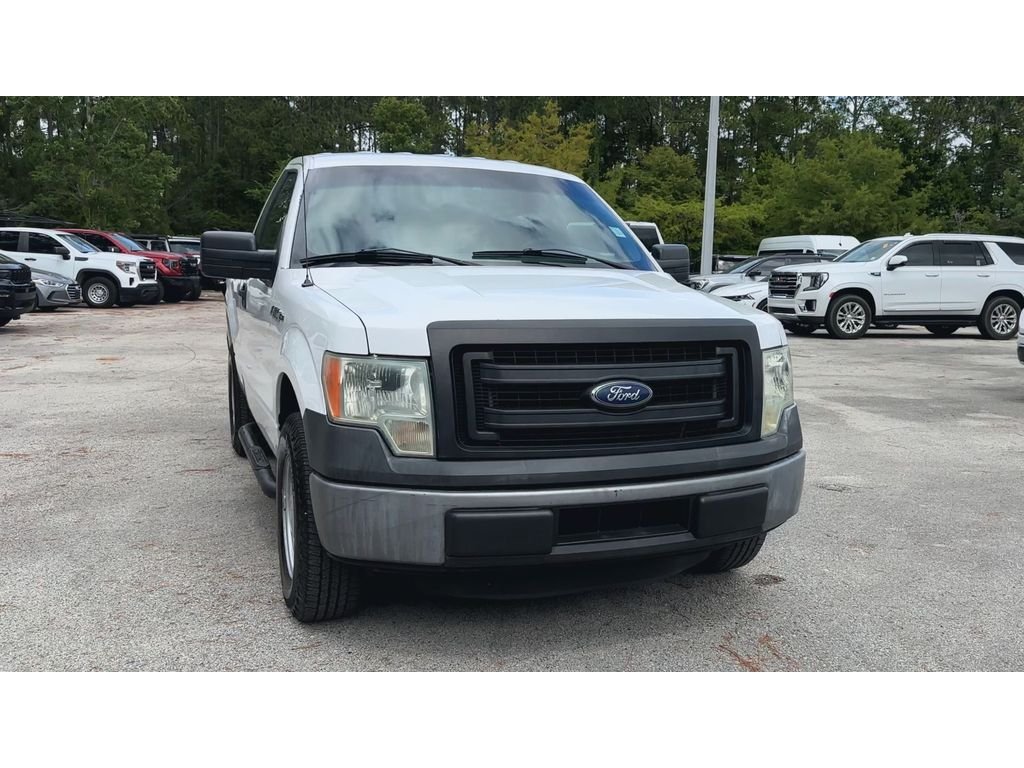 Used 2014 White Ford XL image 3