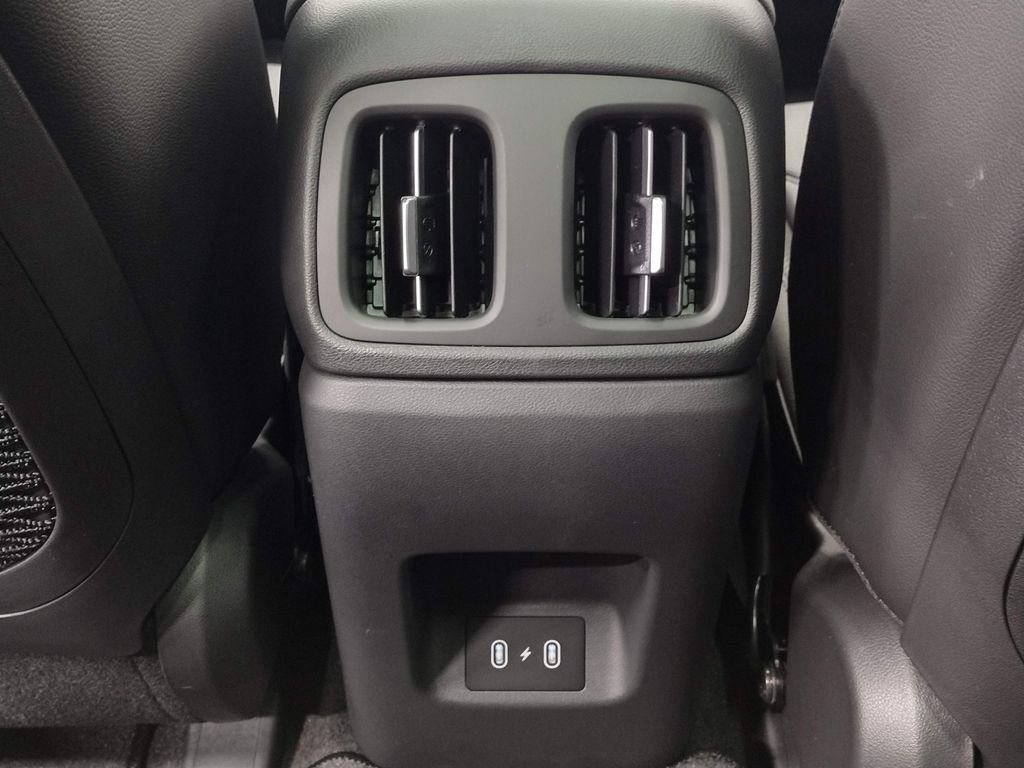 Used 2026 White Hyundai Limited image 39