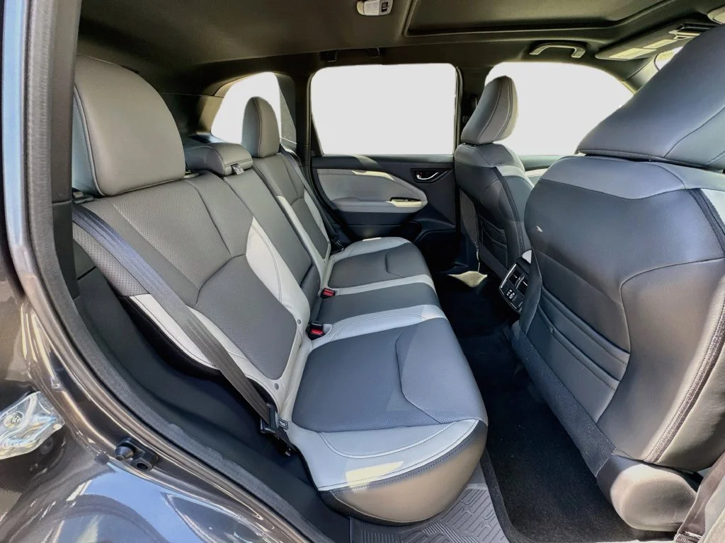 New 2026 MAGNETITE GRAY METALLIC Subaru Limited Hybrid image 36