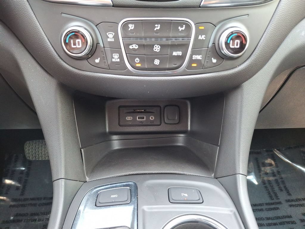 Used 2024 Chevrolet Equinox SUV