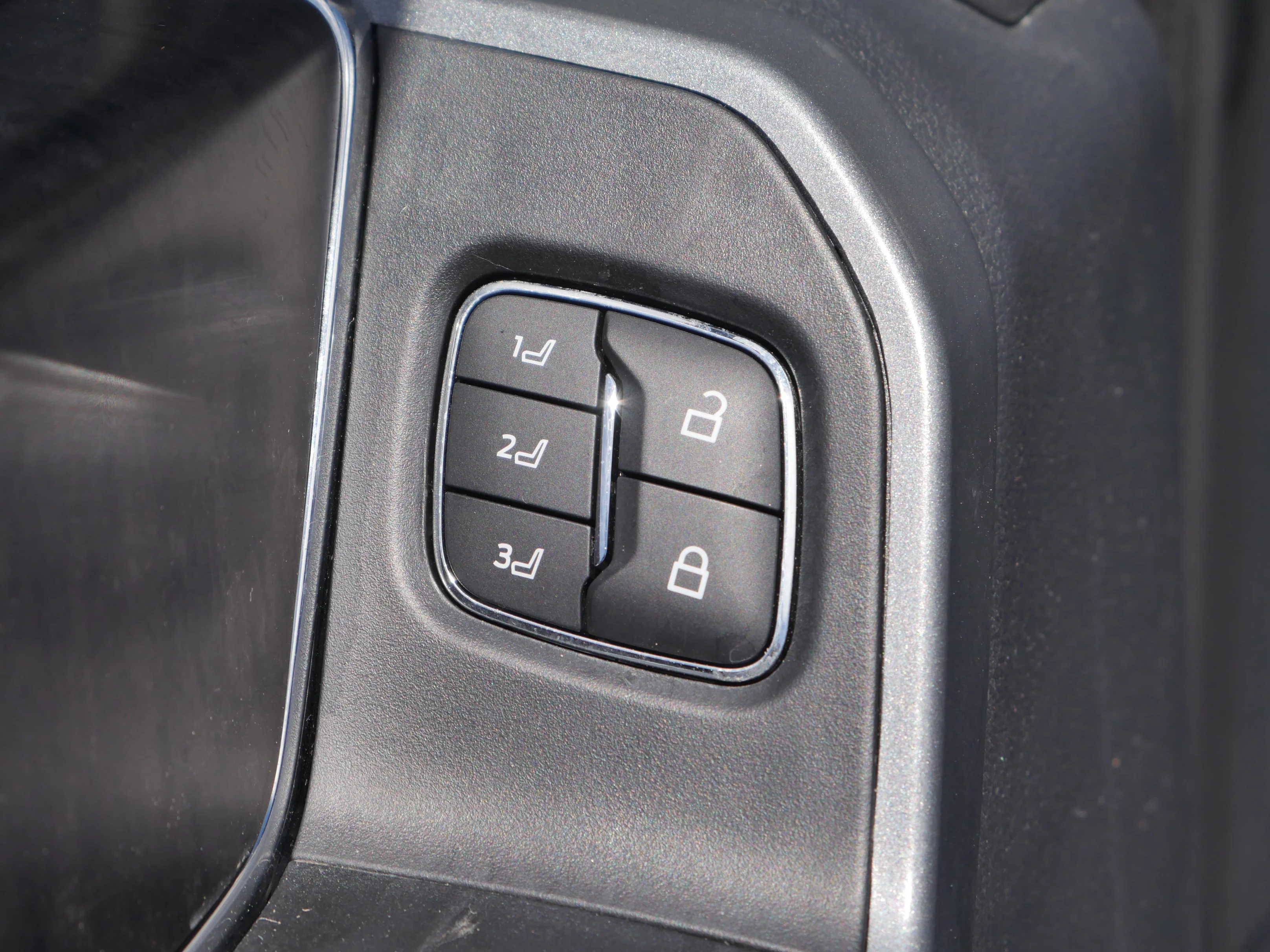 Certified Used 2024 Agate Black Metallic Ford LARIAT image 42