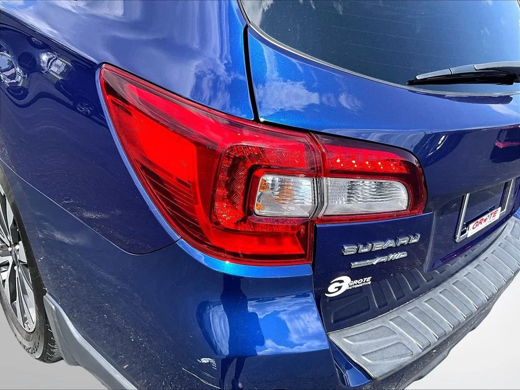 Used 2016 Blue Subaru 3.6R image 28