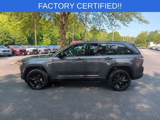 Used 2025 Gray Jeep Altitude X image 2