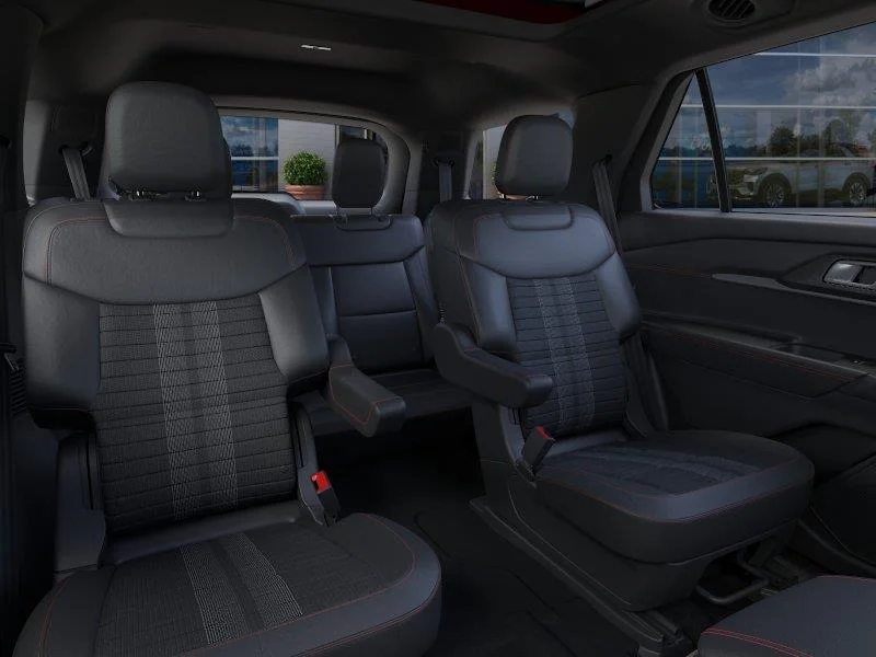 New 2026 Rapid Red Metallic Tinted Clearcoat Ford ST-Line image 11