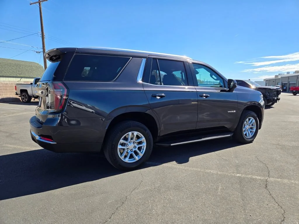 Used 2025 Dark Ash Metallic Chevrolet LT image 6