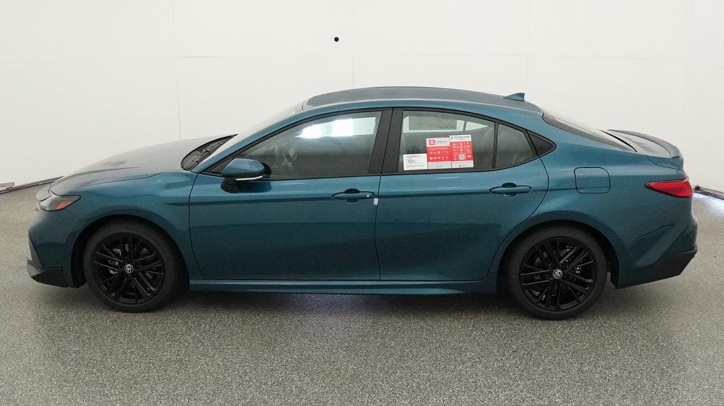 New 2026 Ocean Gem Toyota SE image 3