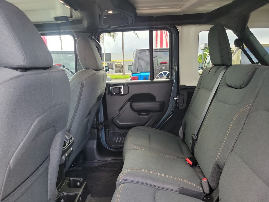 2025 Jeep Wrangler 4-Door Sport S - Photo 17