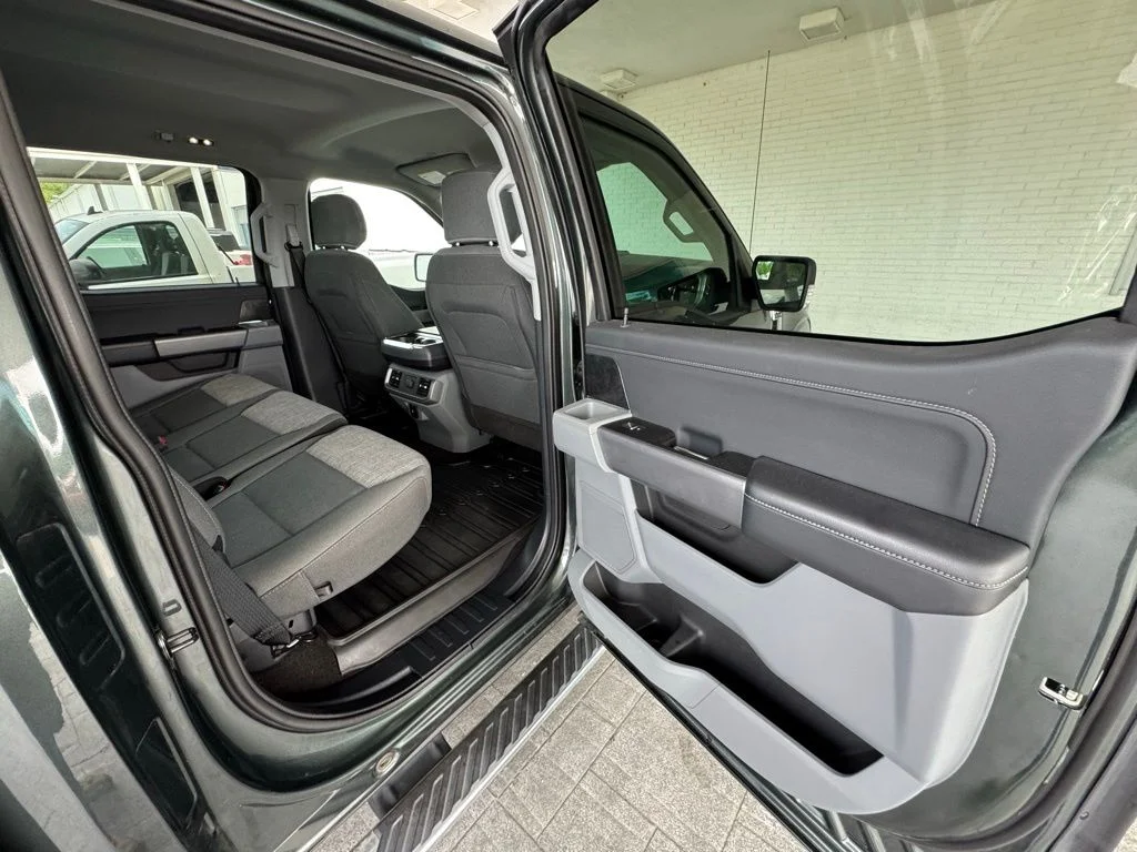 Used 2021 Gray Ford XLT image 23
