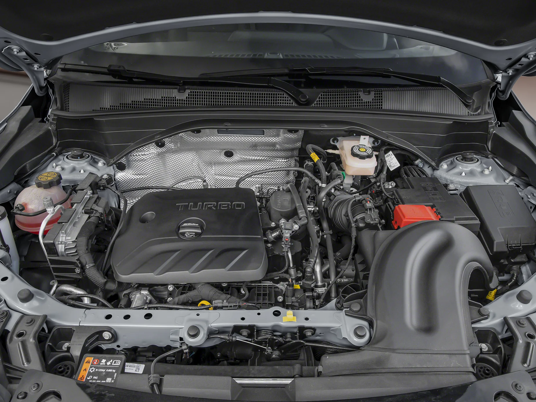 New 2026 White Chevrolet AWD 4dr RS image 8