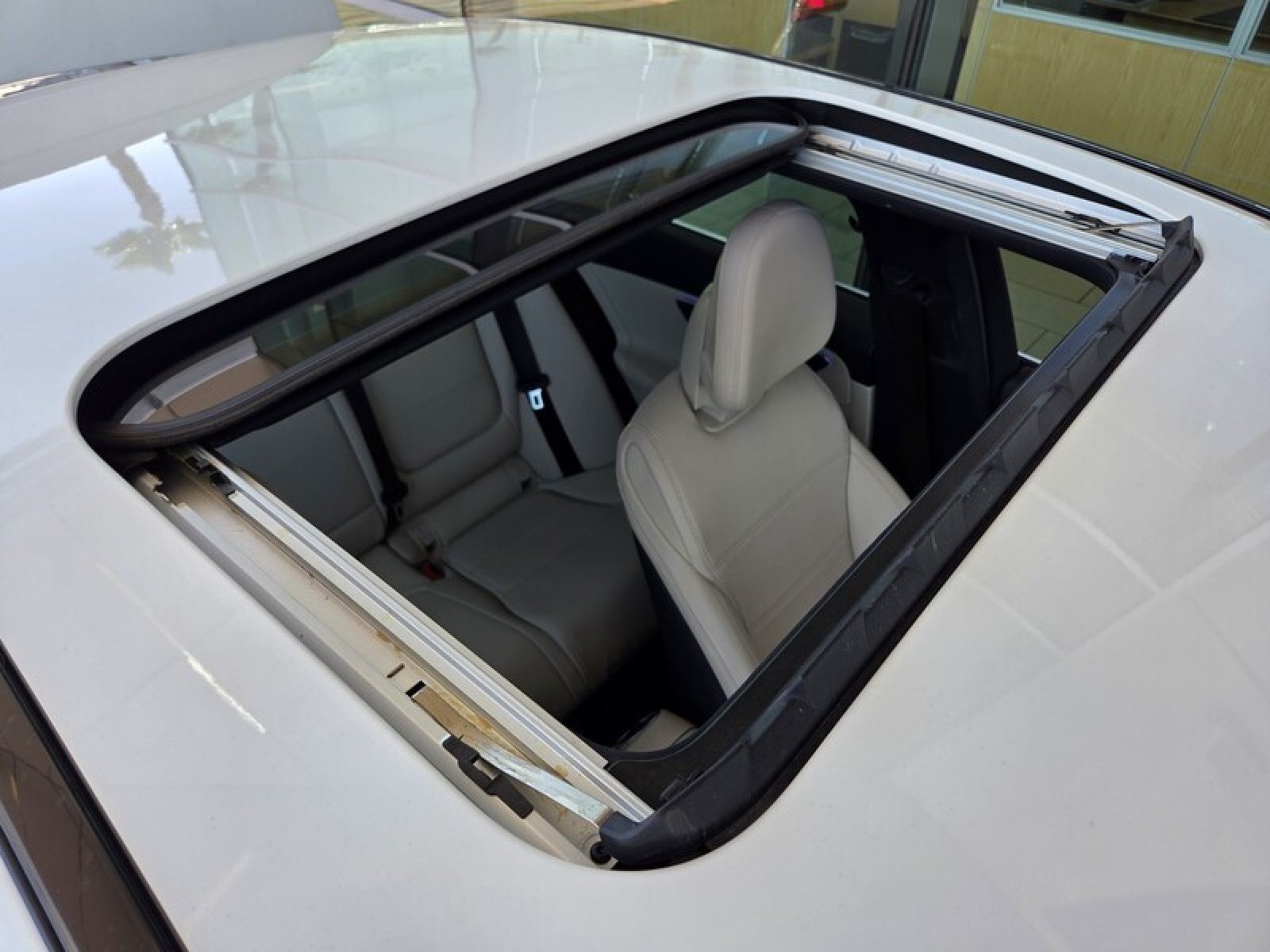 Certified Used 2022 Polar White Mercedes-Benz C 300 image 21