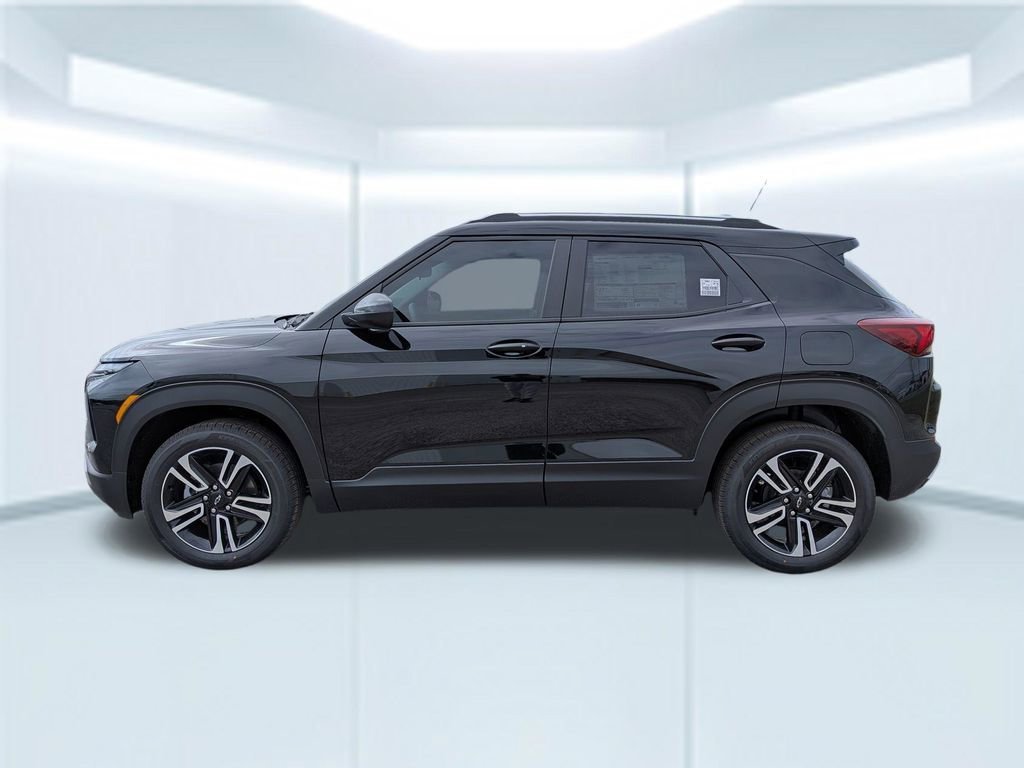 New 2026 Mosaic Black Metallic Chevrolet LT image 2