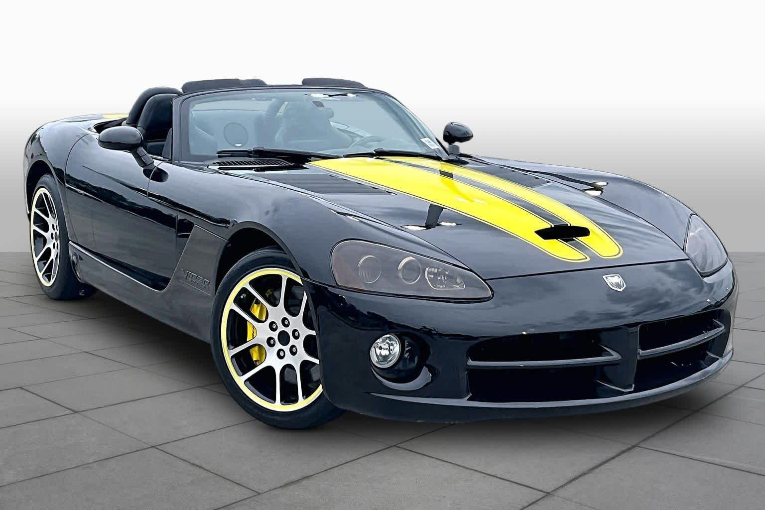 Used 2003 Viper Black Dodge SRT-10 image 2
