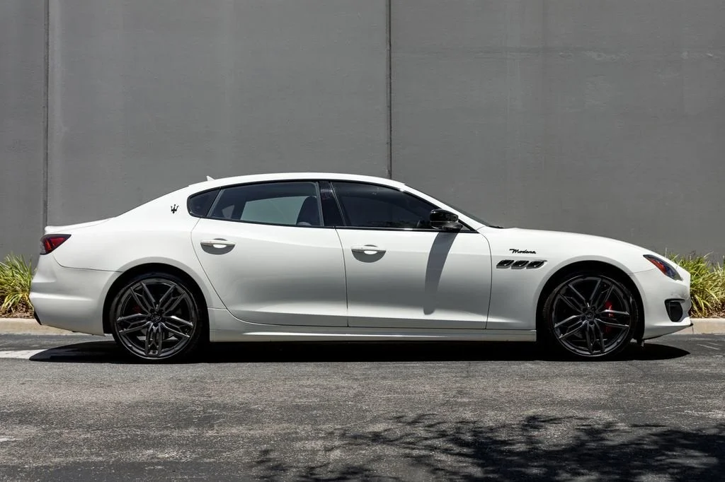 Used 2022 Bianco Maserati Modena image 6